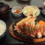 宮崎牛のシャロン - 照り焼きチキン定食