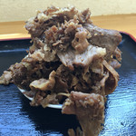 Sanukiudonya - 牛肉のしぐれ煮です。まだ温かくていい感じです。（2016.8 byジプシーくん）