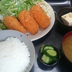 久美食堂 - カニクリームコロッケ  白米少な目  850円
