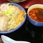 ちゃーしゅうや武蔵 - 旨辛つけ麺。