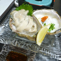 味処 高崎 - 岩牡蠣
