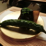 にくの匠 三芳 - 加賀茄子の田楽　牛脂揚げ