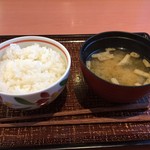 デニーズ - ホッとする、ご飯とみそ汁。