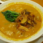 八仙閣 - 坦々麺