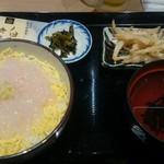 白えび刺身丼