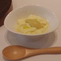 プレヴナンス - レモンのムースとレモンアイスクリーム