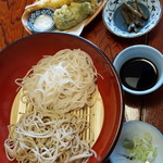 きさく - 「二色合盛」で「更科」と「ひきくるみ」