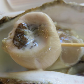 魚屋の店頭で食べる牡蠣はやっぱりうまい By よっしー 万代島鮮魚センター 新潟 その他 食べログ 魚屋の店頭で食べる牡蠣はやっぱりうまい By よっしー 万代島鮮魚センター 新潟 その他 食べログ