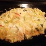 Okonomiyaki Teppanyaki Daruma - ほほうれん草ベーコンチーズ天(ベーコン抜き)クリームチーズ・コーン入りうれん草ベーコンチーズ天