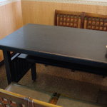 いづみや - テーブル席