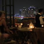 M.Bar - 川向うにはどんどん高層マンションが建ち始めています。変化を見るのはすこし寂しい