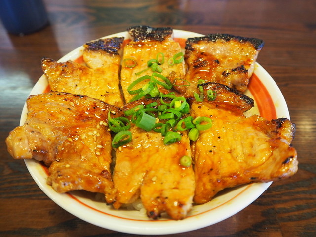 とかち豚丼 夢の蔵 西帯広 豚丼 ネット予約可 食べログ とかち豚丼 夢の蔵 西帯広 豚丼 ネット予約可 食べログ