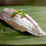 すし屋の戸塚 - 鯵