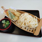 よこた 手打うどん店 - 天ざる（700円）2016年8月