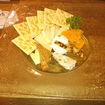 Asile - チーズ６種盛り合わせ