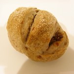 55217581 - 胡桃といちじく