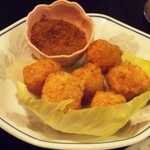 歓迎 - エビと貝柱団子のから揚げ