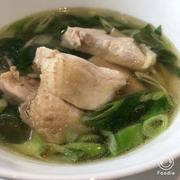 中国菜 老四川 飄香 銀座三越店 - 地鶏と九条葱のうまみたっぷりの塩そば