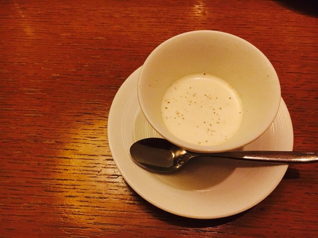 移転 カラペティ バトゥバ Quand L Appetit Va Tout Va 麻布十番 ビストロ 食べログ