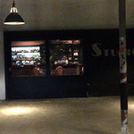 STUDIO37 - ガレージ奥の入り口