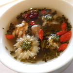 四川豆花飯荘 - 八宝茶；アップ