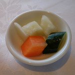 四川豆花飯荘 - 漬物