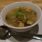 洋食 おがた - スープ