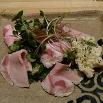洋食 おがた - 自家製ハムのサラダ