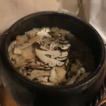 旬菜 おぐら家 - 早松茸の炊き込みごはん