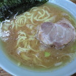 家系ラーメン まこと家 - 2016/08/26 朝9時半，ラーメン麺硬め，大当たりの日