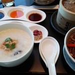 シャングリ・ラ ホテル 東京 - 朝食（オリエンタルセット）