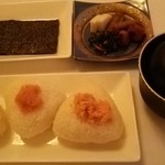 シャングリ・ラ ホテル 東京 - ルームサービス（オニギリセット）