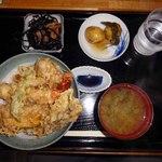 旬菜食 和菜和菜 - 本日の定食の天丼