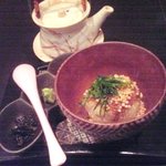 Akari - 焼きおにぎり茶漬け。三色の薬味とだし汁で。