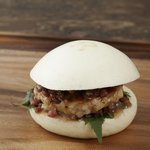 R BURGER - チキン梅バーガー290円