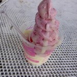 いちごみるくカップ380円