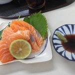 松原きっちん - サーモン刺身