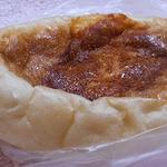 世界パン - とろけるビーフシチュー