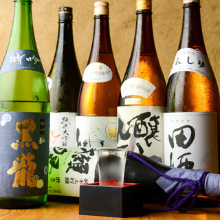 日本酒好きにはたまらない！常時30種以上の品ぞろえ！！！