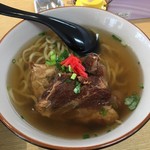 麺処 てぃあんだー - 軟骨ソーキそば★
            骨まで柔らか！