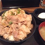 伝説のすた丼屋 - 