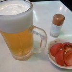 横濱飯店 - 生ビール＆冷しトマト