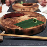 現代ガストロノミー 四匹の猫 - 9の皿 12％ スパイス (フランス産　鴨のアピシウス)☆