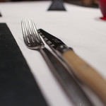 現代ガストロノミー 四匹の猫 - セッティング☆