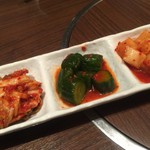 万宝家 - キムチ盛合せ（￥600）