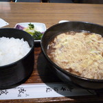 Kinugasa - 煮込みうどん定食