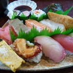 あびる寿司 - すし定食大
