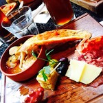 デリカテッセン - 