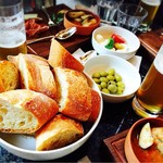 デリカテッセン - 