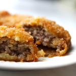 吉澤商店 - 松坂牛メンチカツ断面